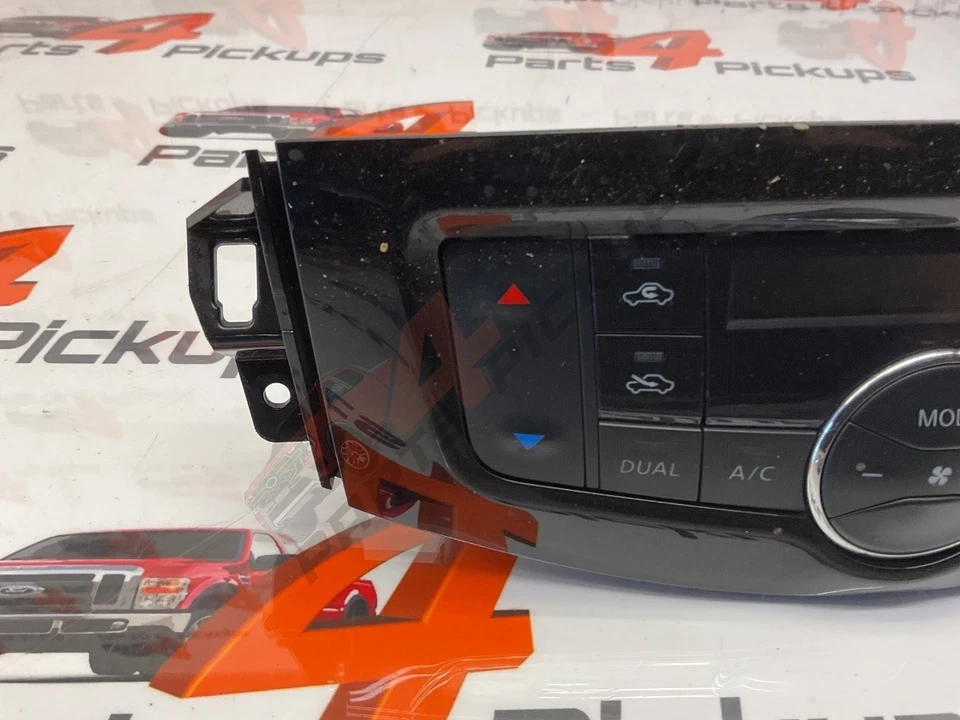 2016 Nissan Navara NP300 Heater Control Panel 2016-2023 275104JA1A - Image 4 of 4