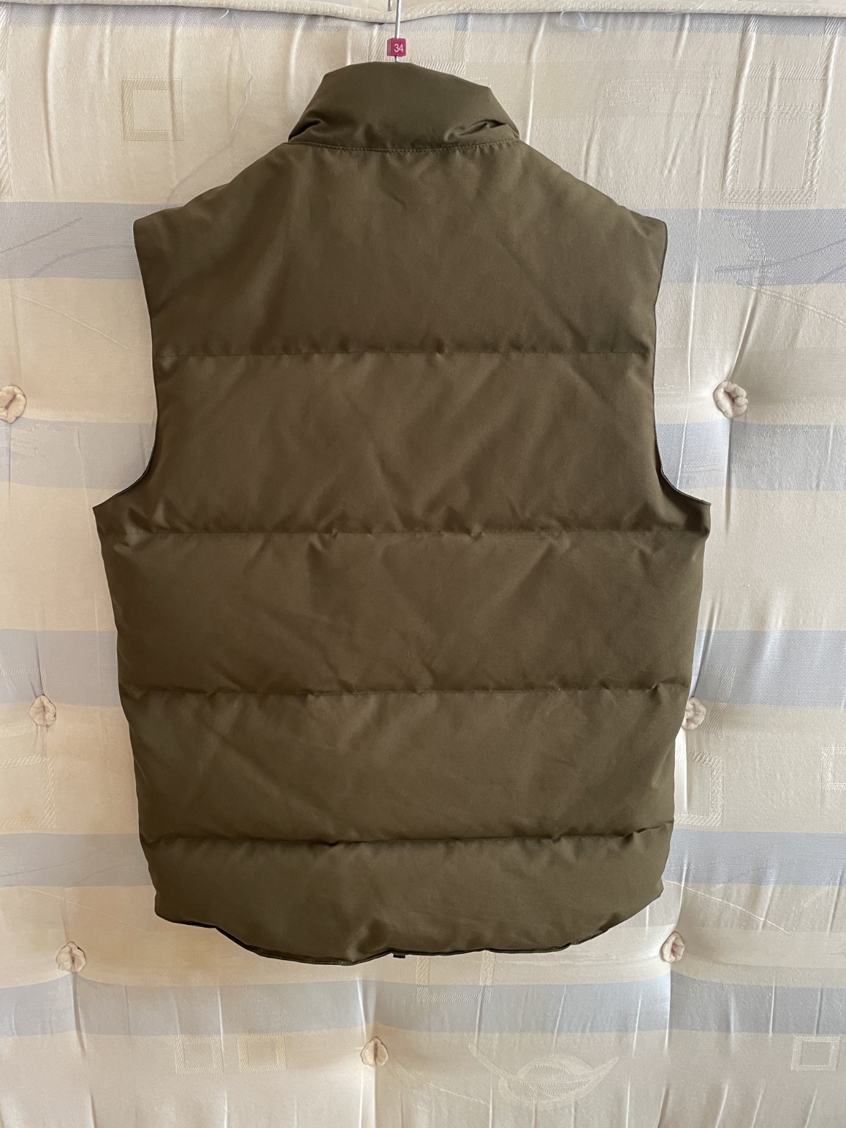 Canada Goose Freestyle Crew Vest Khaki Size M V Good Condition image 2