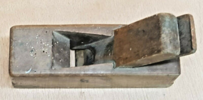 Petit Rabot Ancien De Luthier Ou ébéniste - Semelle Plate - Outil Vintage