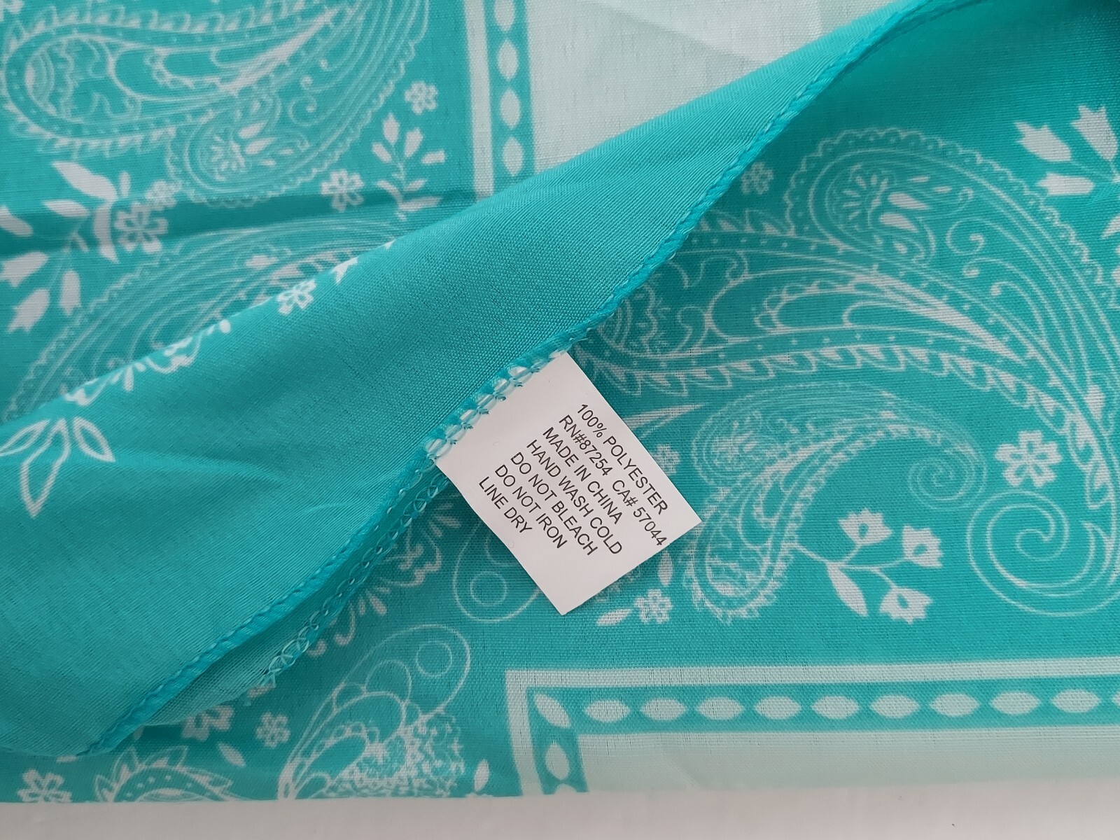 2 Piece Juncture Bandanas Different Style Set 20 in X 20 in NEW!