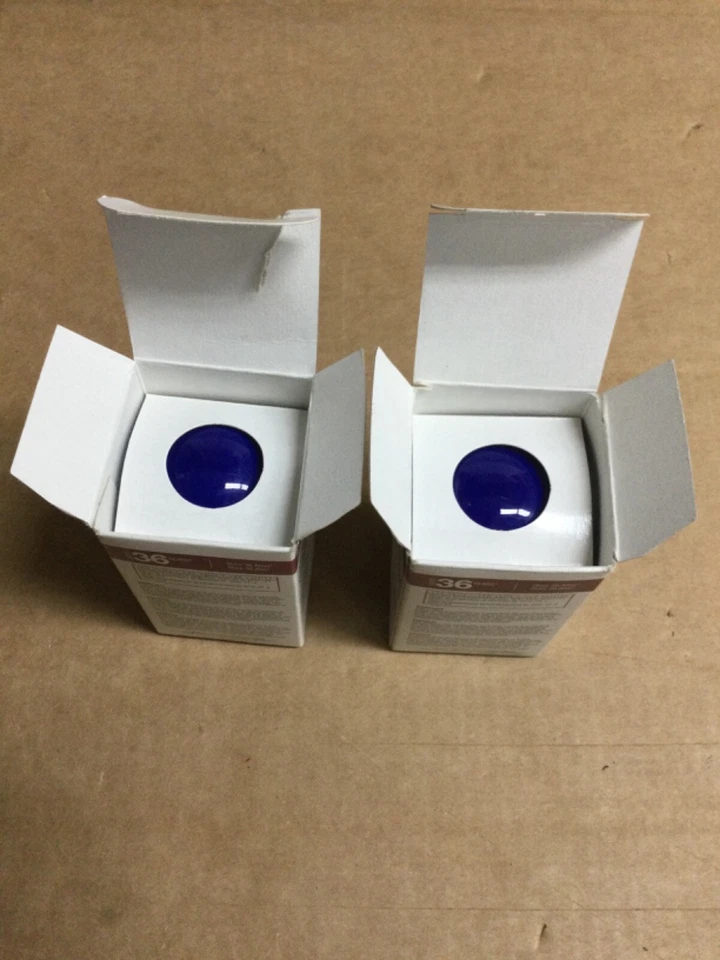 2 PIECES 1.4W S14 BLUE LED Light Bulbs - Image 3 of 4