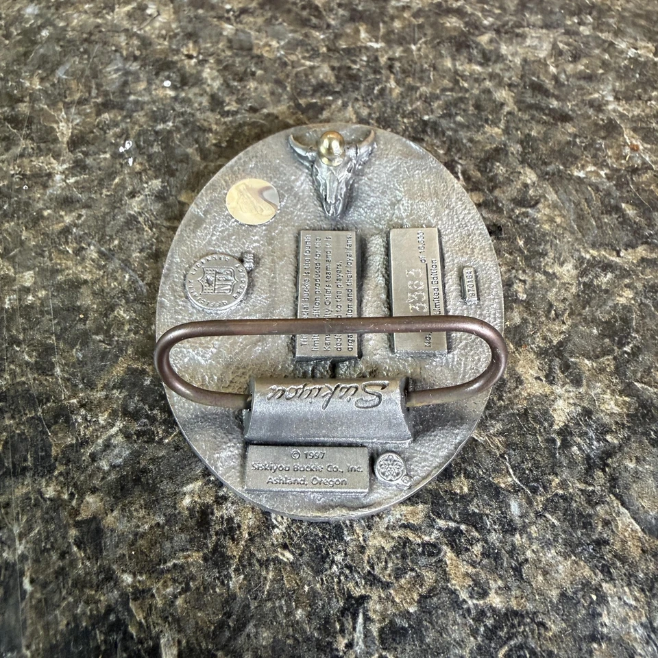 Hebilla de cinturón vintage de los Kansas City Chiefs NFL fútbol edición limitada EE. UU. años 80 Foto 4 de 4