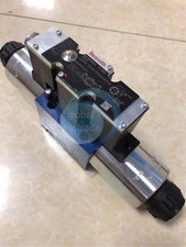 1PC NEW Rexroth 4WRAE10E60-22/G24K31/F1V R900965674 Proportional valve