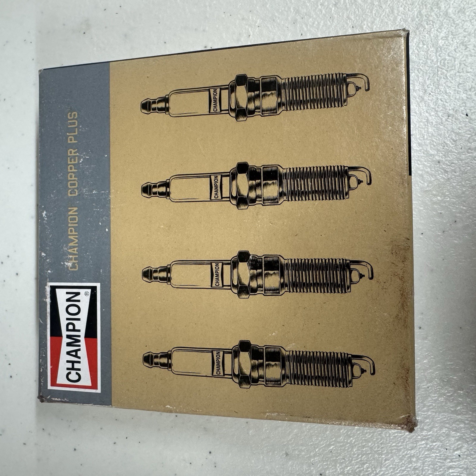 Set of 4 Champion Copper Plus 415 Spark Plugs RN9YC