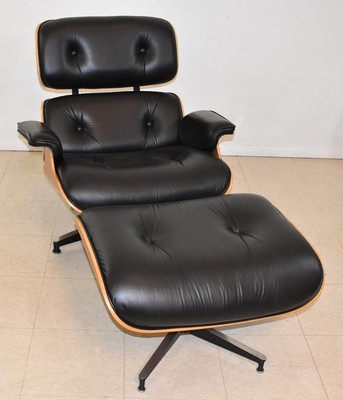 Herman Miller Eames Black Leather Lounge Chair & Ottoman