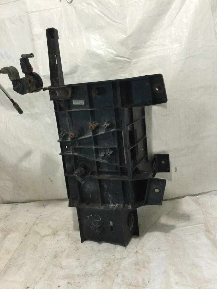 2002-2005 2003 Dodge Ram 1500 2500 3500 Soporte de bandeja de batería OEM 55275831AA Foto 4 de 4