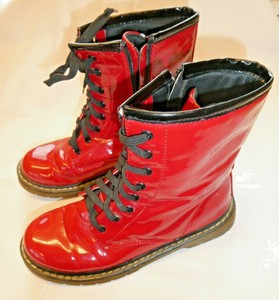 cheap boots like doc martens