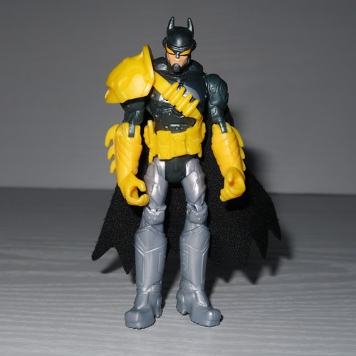 Batman 3.75" Action Figure Bundle x 14 Batwoman Catwoman Clayface Man-Bat Robin - Picture 6 of 15