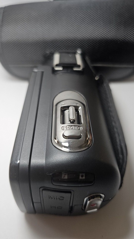 Polaroid ID995HD Black 3" Screen 18x Digital Zoom 4K Digital Camcorder