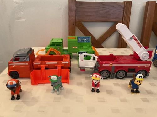 PAW PATROL BIG TRUCK PUPS BUNDLE 5 TRUCKS PLUS FIGURES (167/DR) - Picture 12 of 15