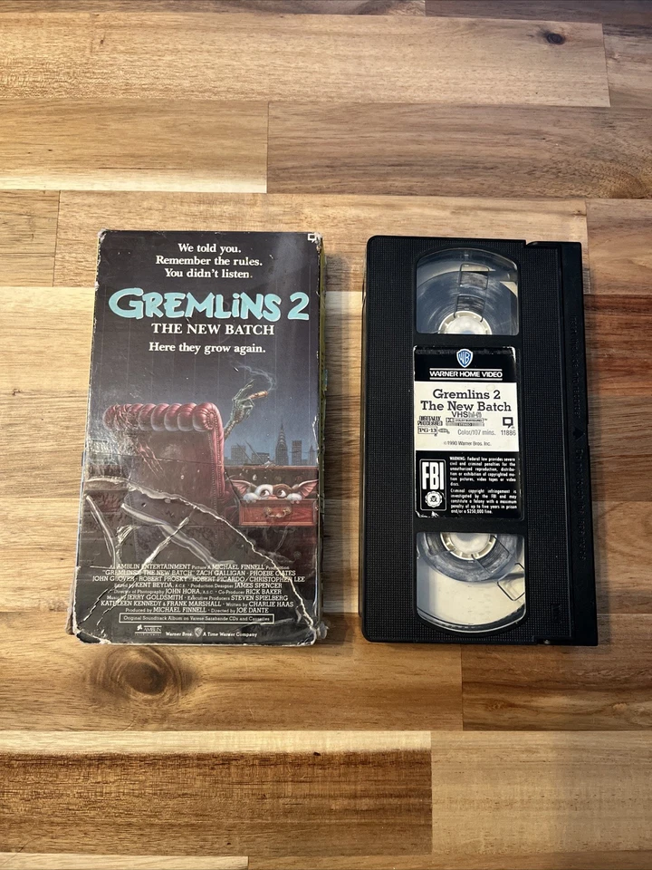 Gremlins 2 The New Batch Here They Grow Again (VHS Tape Movie 1990) PG-13 - Image 2 of 4