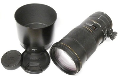 Sigma  2,8 / 180 mm ED APO DG Macro OS HSM  Objektiv für Nikon gebraucht in ovp