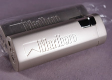 Accendisigari vintage Marlboro in metallo nuovo (№#10)