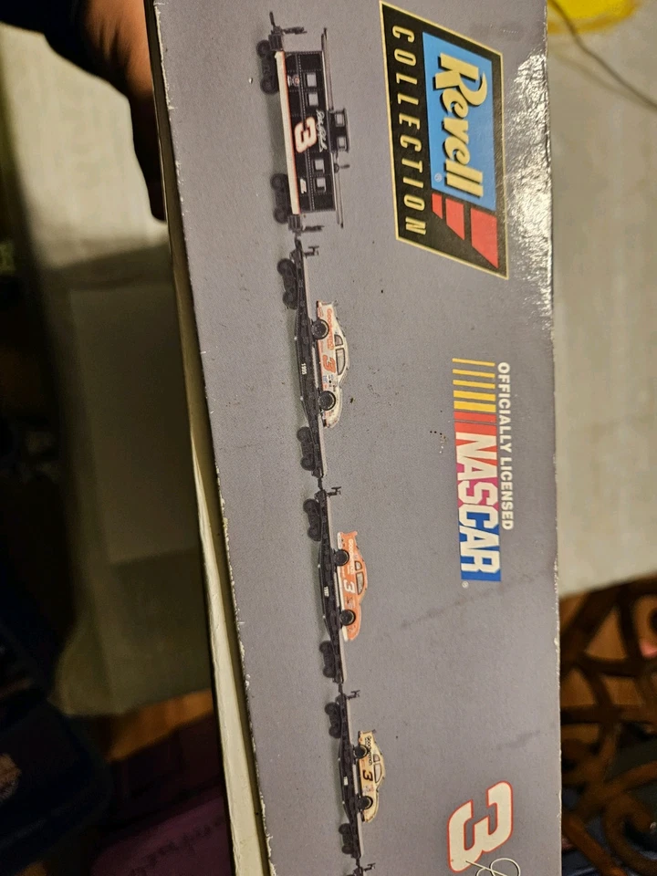 Juego de tren de 20 piezas Dale Earnhardt (9 vagones diecast 1/64) y enlace de tren de 3 piezas  Foto 4 de 4