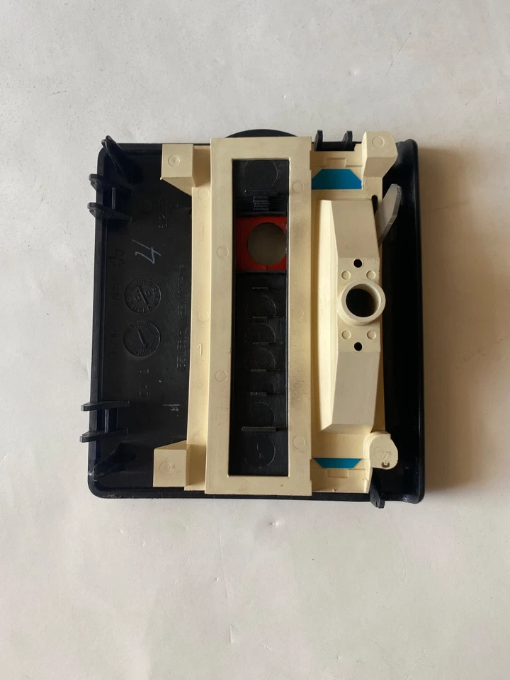 1997-2001 JEEP CHEROKEE XJ GEAR SHIFT BEZEL TRIM FLOOR AUTOMATIC COVER - Image 2 of 2