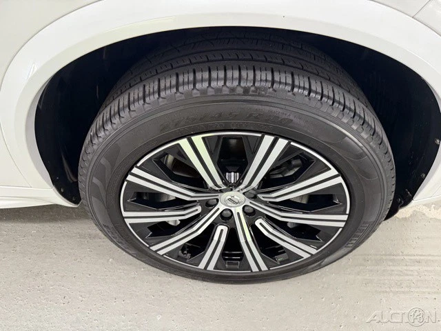 Volvo XC90 B6 2024 Core Foto 4 de 4