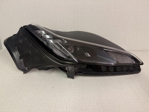 Ferrari Portofino M 2018-2024 Right Headlight P/N 343480 Photo - $2,040