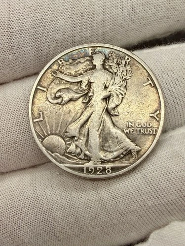 1928 S walking Liberty Half Dollar Key Date!!