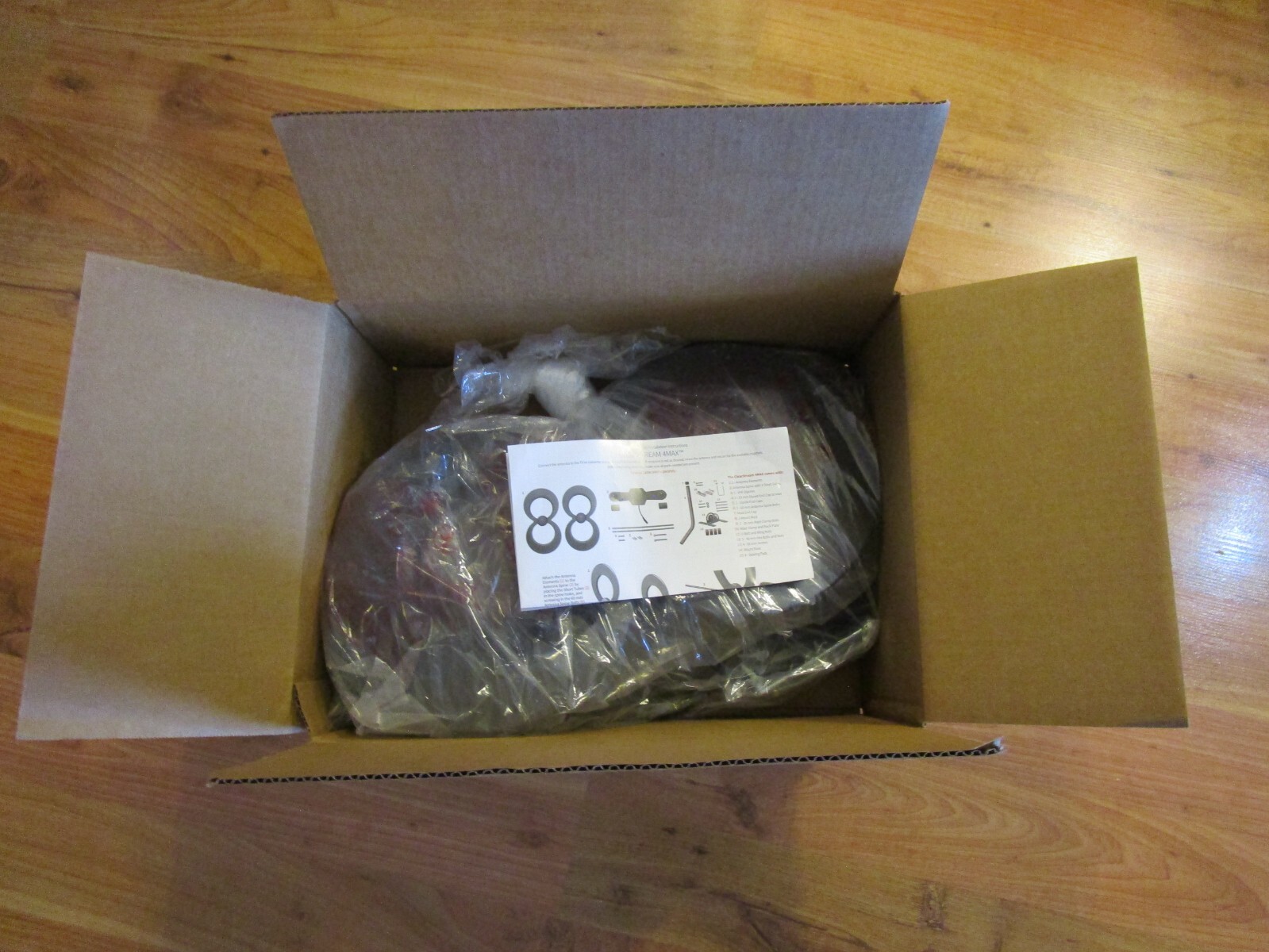 Antennas Direct ClearStream 4MAX Indoor/Outdoor Multidirectional TV