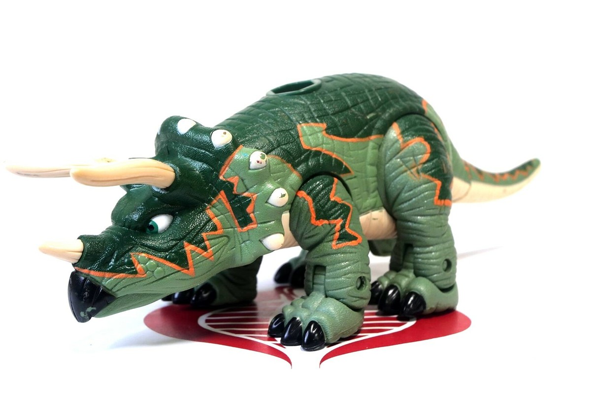 Imaginext Action Figure Tank the Triceratops 11