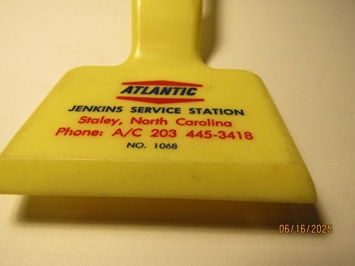 Vintage Atlantic Jenkins Service Station Ice Scraper Stanley North Carolina 1960