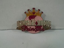 UNIVERSAL STUDIOS--PRINCESS MAGNET (LOOK)