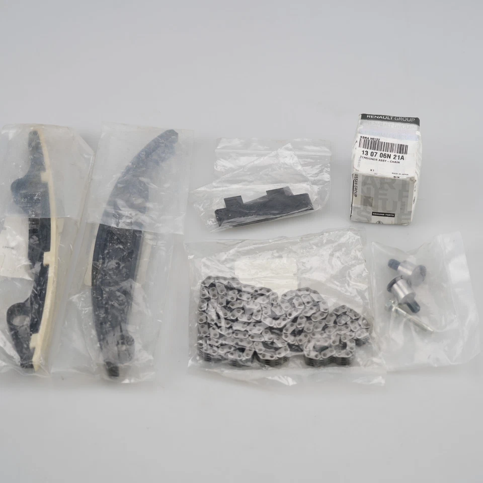 Timing chain kit for Renault Koleos 2.5L Nissan X-trail 2.5L 130C10001R genuine Foto 2 de 4