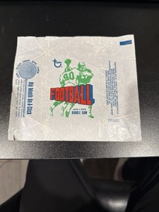 1972 Topps Footbal Wrapper • green players variation- Big Mouth