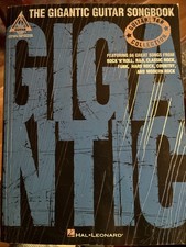 The Gigantic Guitar Songbook (Guitar Tab Collection) - Paperback 432 Pages 