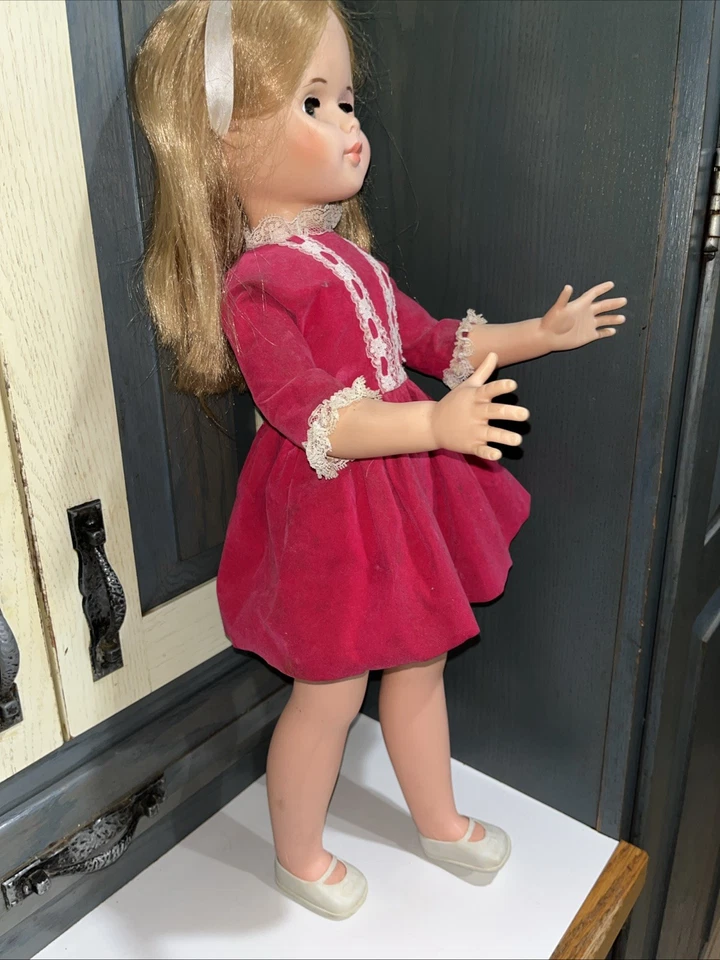 Vtg 60s? Lg 25" Walking Doll Eegee Sleepy Eye Big Baby Doll Play Pal Type - Image 3 of 4