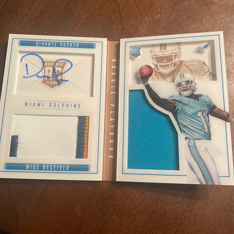 2015 Panini Playbook Rookie Auto Patch Book Devante Parker 32/99. Rookie RC.