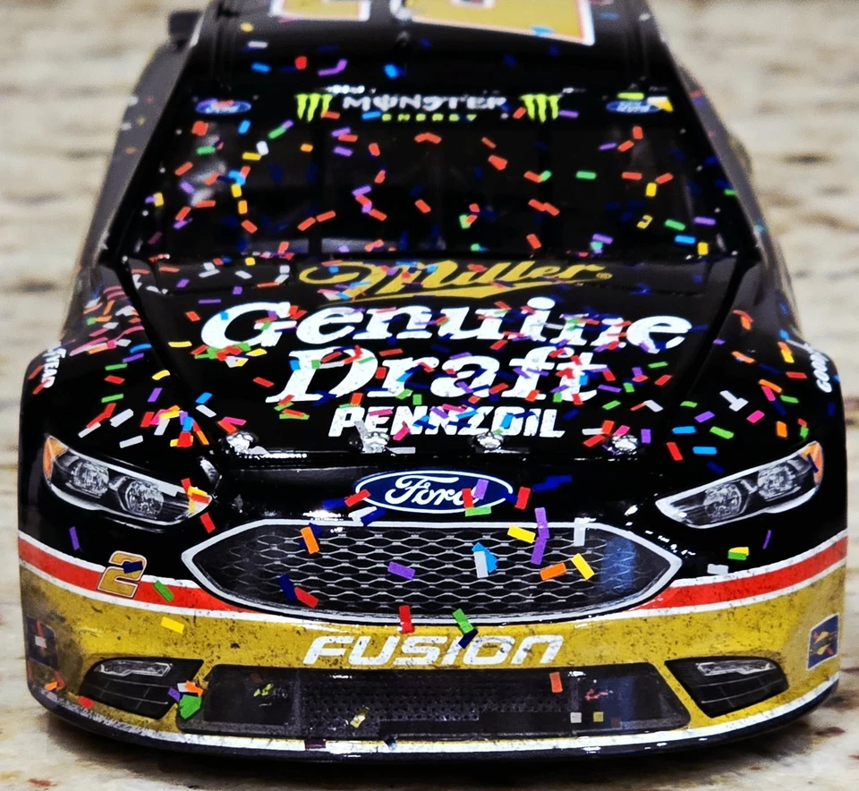 2018 #2 Brad Keselowski Miller Genuine Darlington Race Win 1:24 Diecast Elite - Image 2 of 4