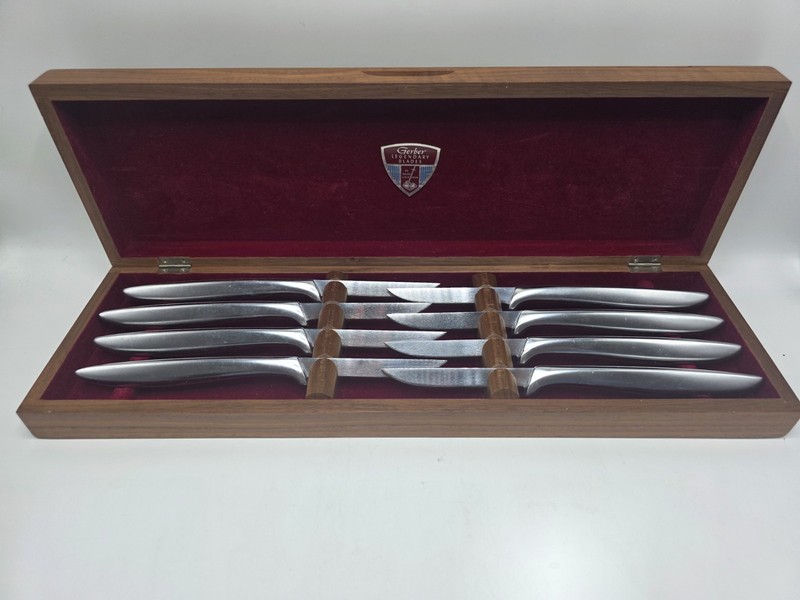 Gerber Miming Presentation Legendary Pointed Hollow Handle Steak Knife Set of 8