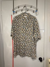 F2: Pierre Cardin Vintage Geometric Checkered Short Sleeve Shirt