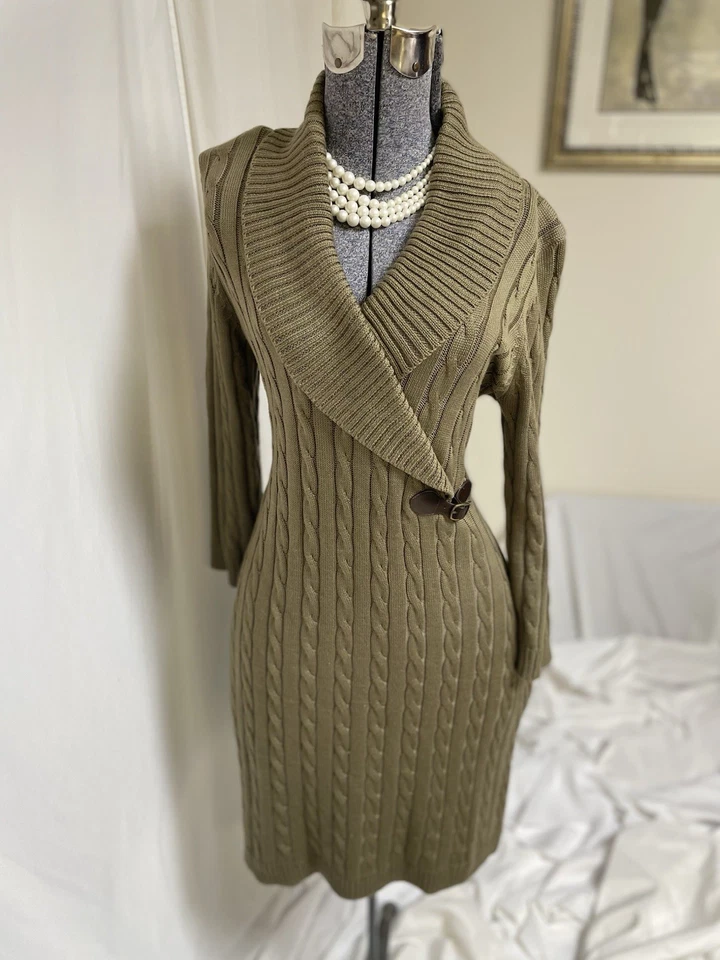 NEW Calvin Klein Dress Size L Sweater Dress Cable Knit With Buckle Stretch CK - Image 4 of 4