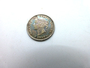 1901 Canadian 5 Cent Silver in VF Condition