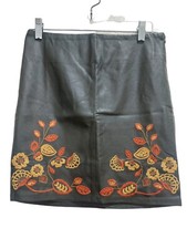 Romeo Juliet Couture Green Faux Leather Embroidered Mini Skirt Size Small NEW