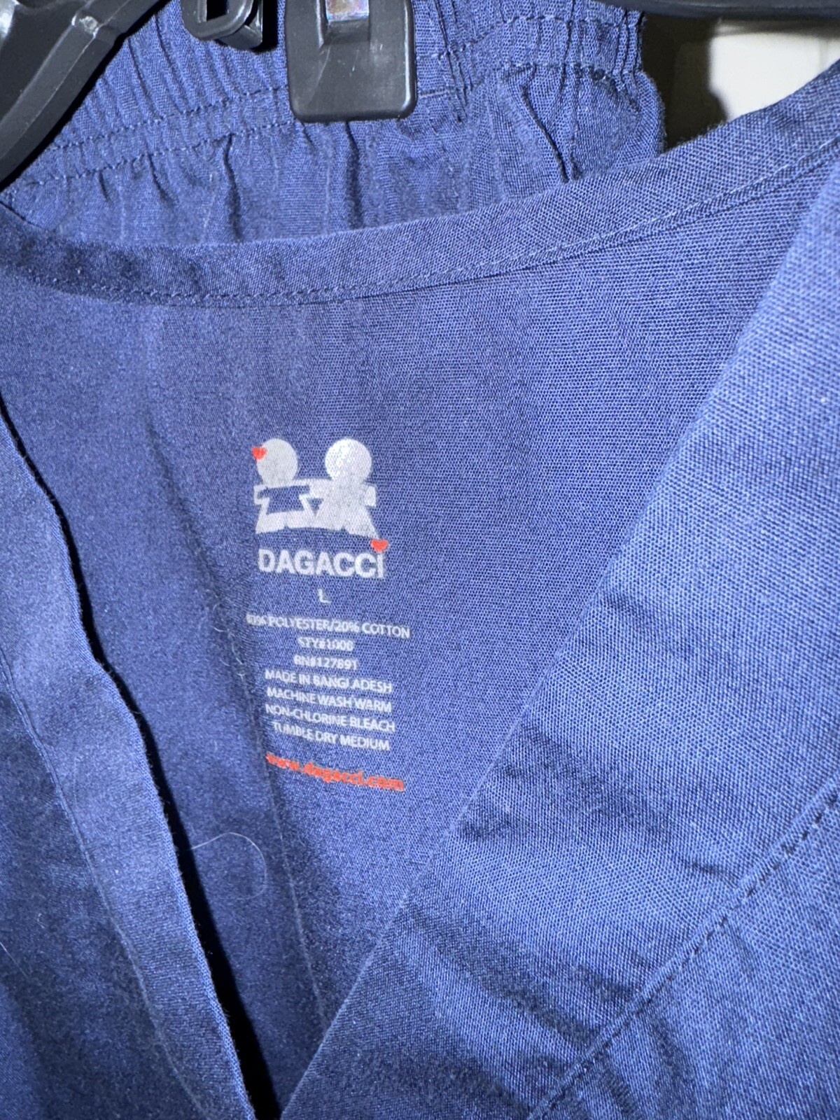 Dagacci Scrub Set - image 2