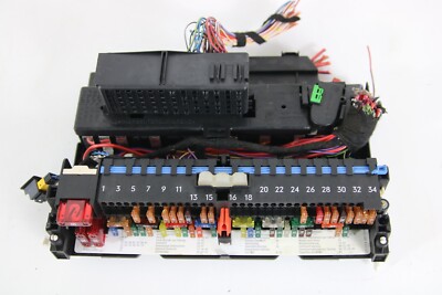 BMW E46 318i Sicherungskasten Relaiskasten Sicherungsbox 8364542 II X3 E83