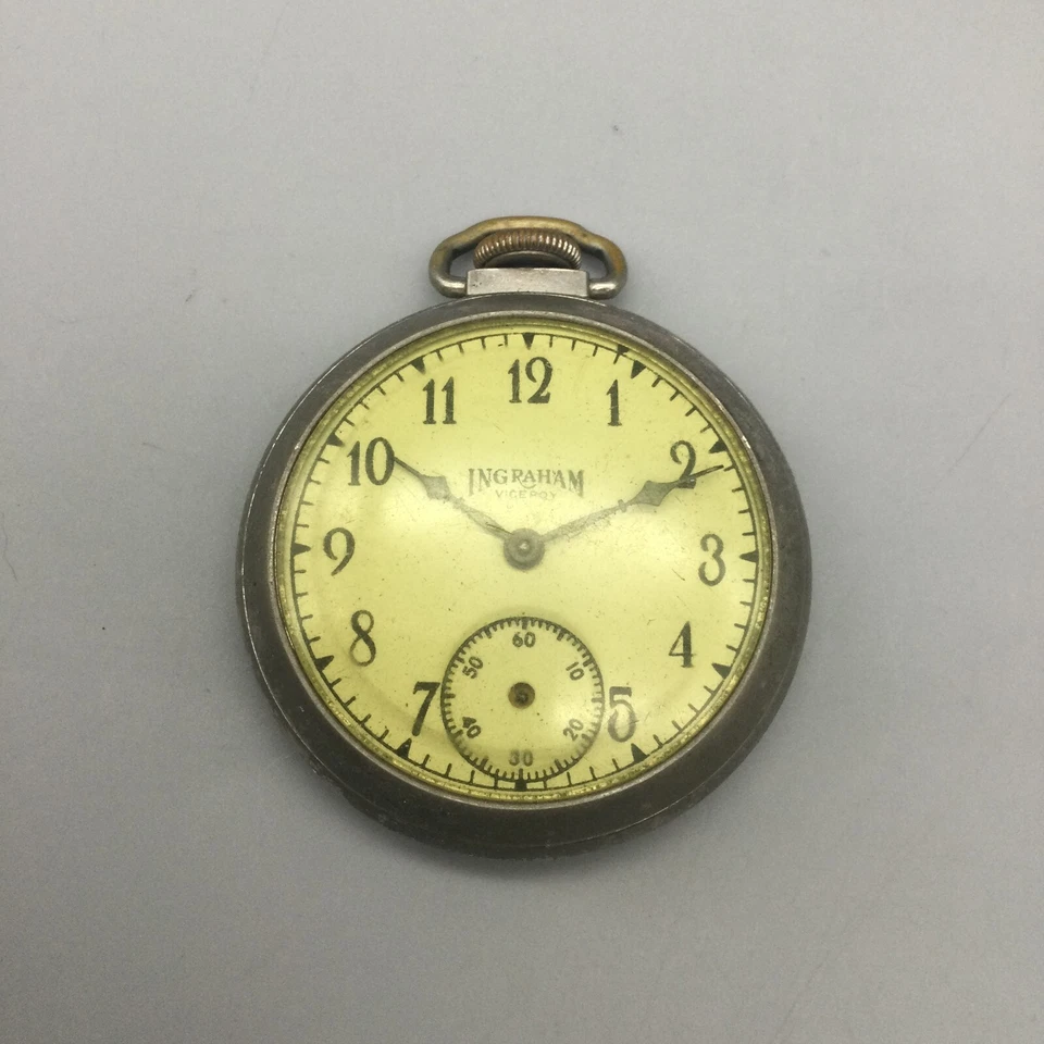 Reloj Bolsillo De Colección Ingraham Viceroy Cuadrante Tono Plateado Esfera Crema PARA REPUESTOS REPARACIÓN Foto 2 de 4