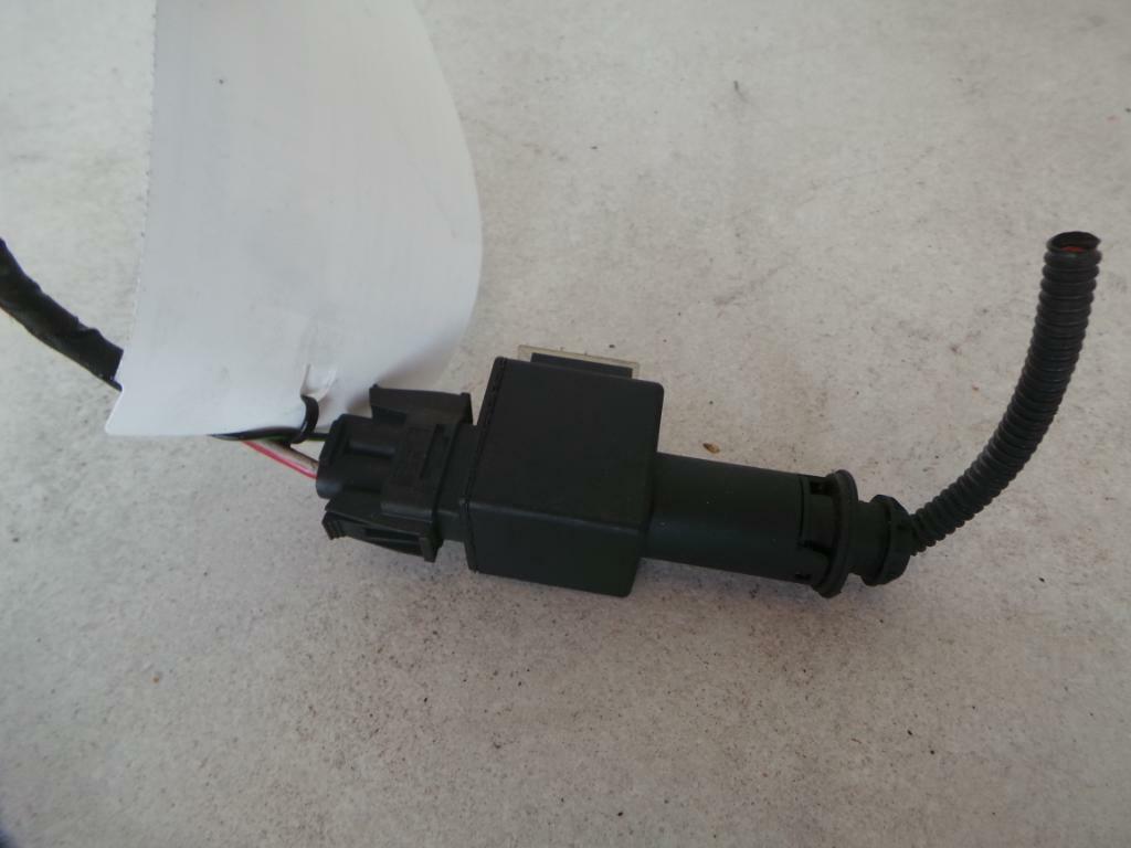 BMW 3 SERIES VALVE CONTROL RELAY PART 1263446469002, E46 COMPACT 11/