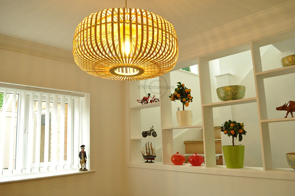 Pantalla de techo colgante de bambú hecha a mano, forma ovalada, marrón natural, L016 Foto 2 de 4