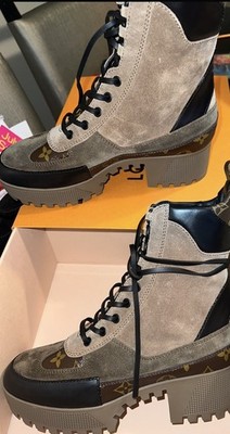 louis vuitton monogram Laureate Platform Desert Boot