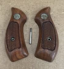 Cr - Smith Wesson Sw Vintage Factory Wood Grips J Frame Round Butt W Screw Cr - Smith Wesson Sw Vintage Factory Wood Grips J Frame Round Butt W Screw