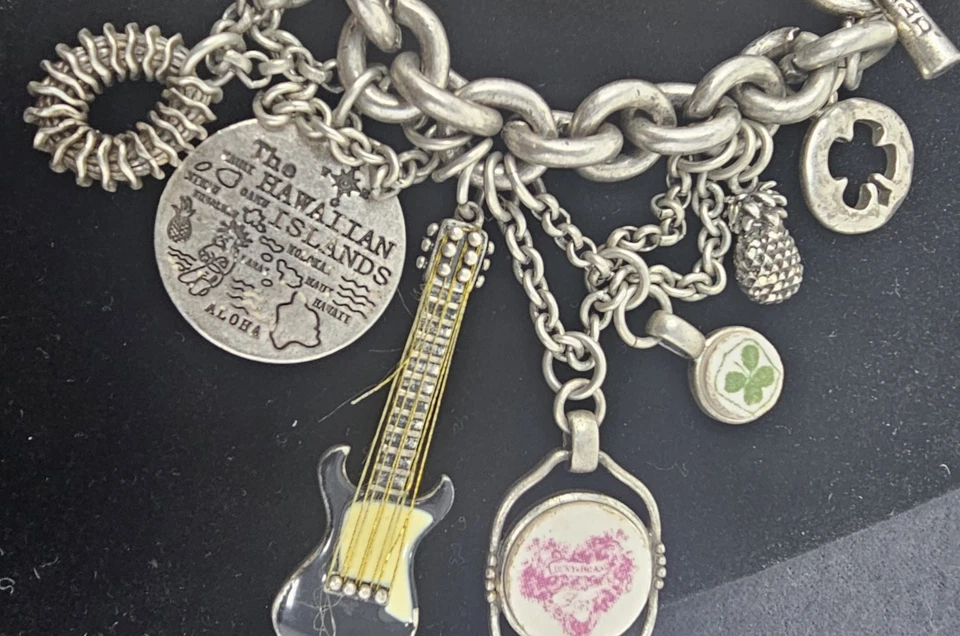 Lucky Brand 魅力手链 复古 银色 夏威夷摇滚 N 卷草裙舞 女孩 — 第 3/4 张图片
