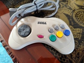 Sega Saturn Console HST-0014 White Complete with box. AUS Seller