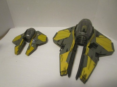 Star Wars ROTS Anakin Skywalkers Jedi Starfighter 2004 & Transformer Version