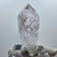 Pointe de quartz fantôme lémurien arlequin, mine de Streep, Goboboseb, Namibie