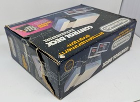 Nintendo NES Control Deck Console Bundle w Box, Guide, Zapper, & Mario - Tested!