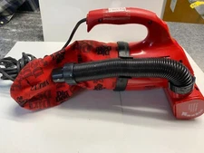 DIRT DEVIL ROYAL APPLIANCE MFG. HANDHELD BAGGED VACUUM + HOSE M# 08230 SWEEPER